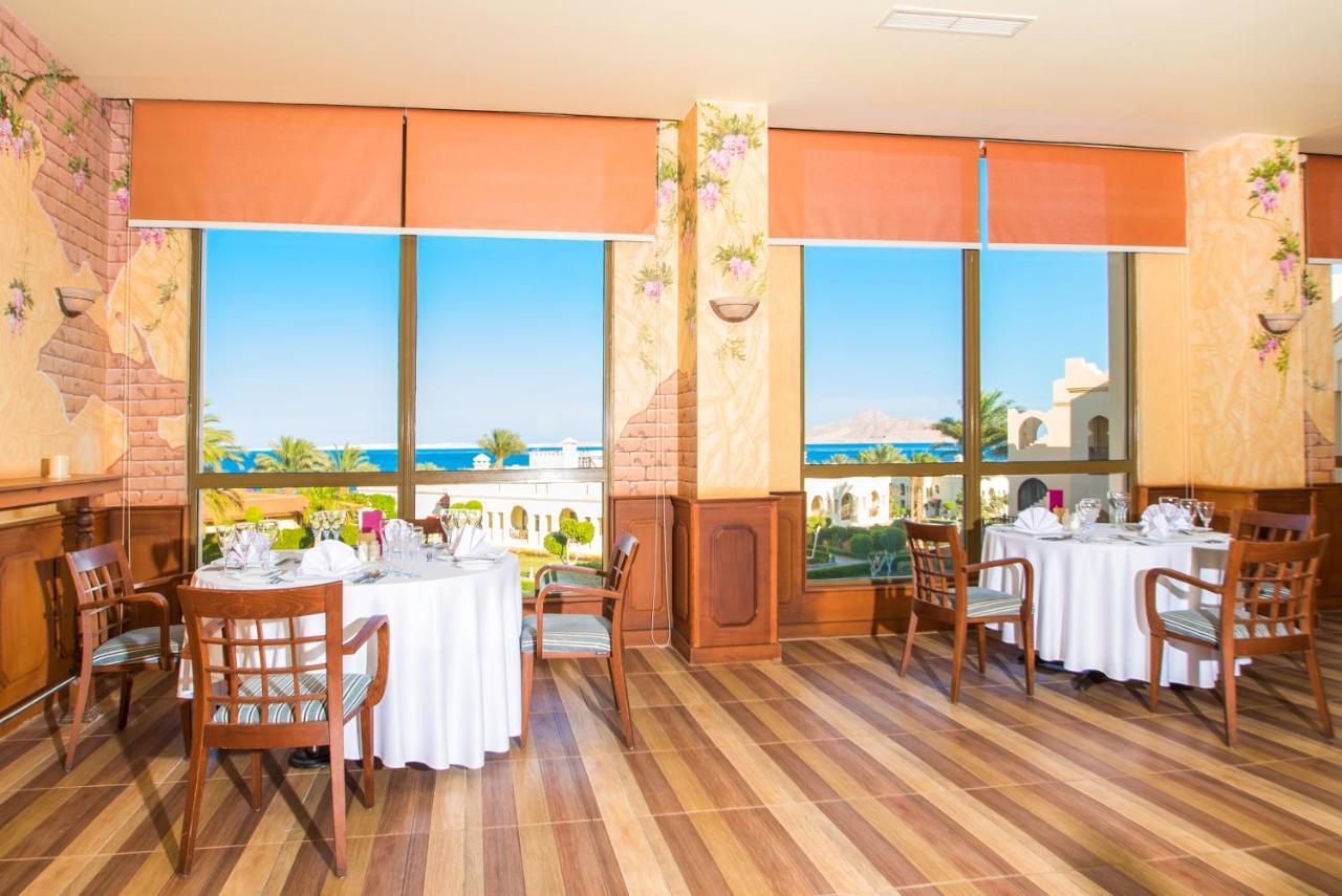 Charmillion Club Resort シャルム・エル・シェイク エクステリア 写真 Restaurant at the hotel